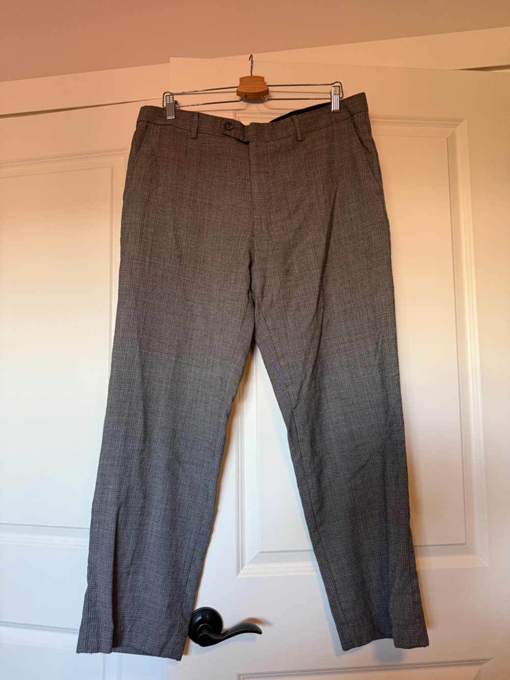 Daniel Hechter Men's Houndstooth Gray Dress Trousers
